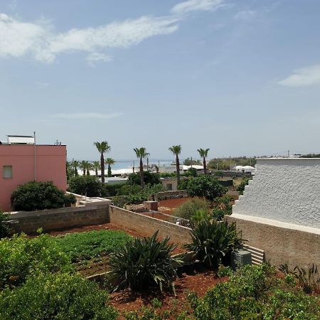 Casa Tramonto Vista Mare Apartman Marina Di Pescoluse Kültér fotó