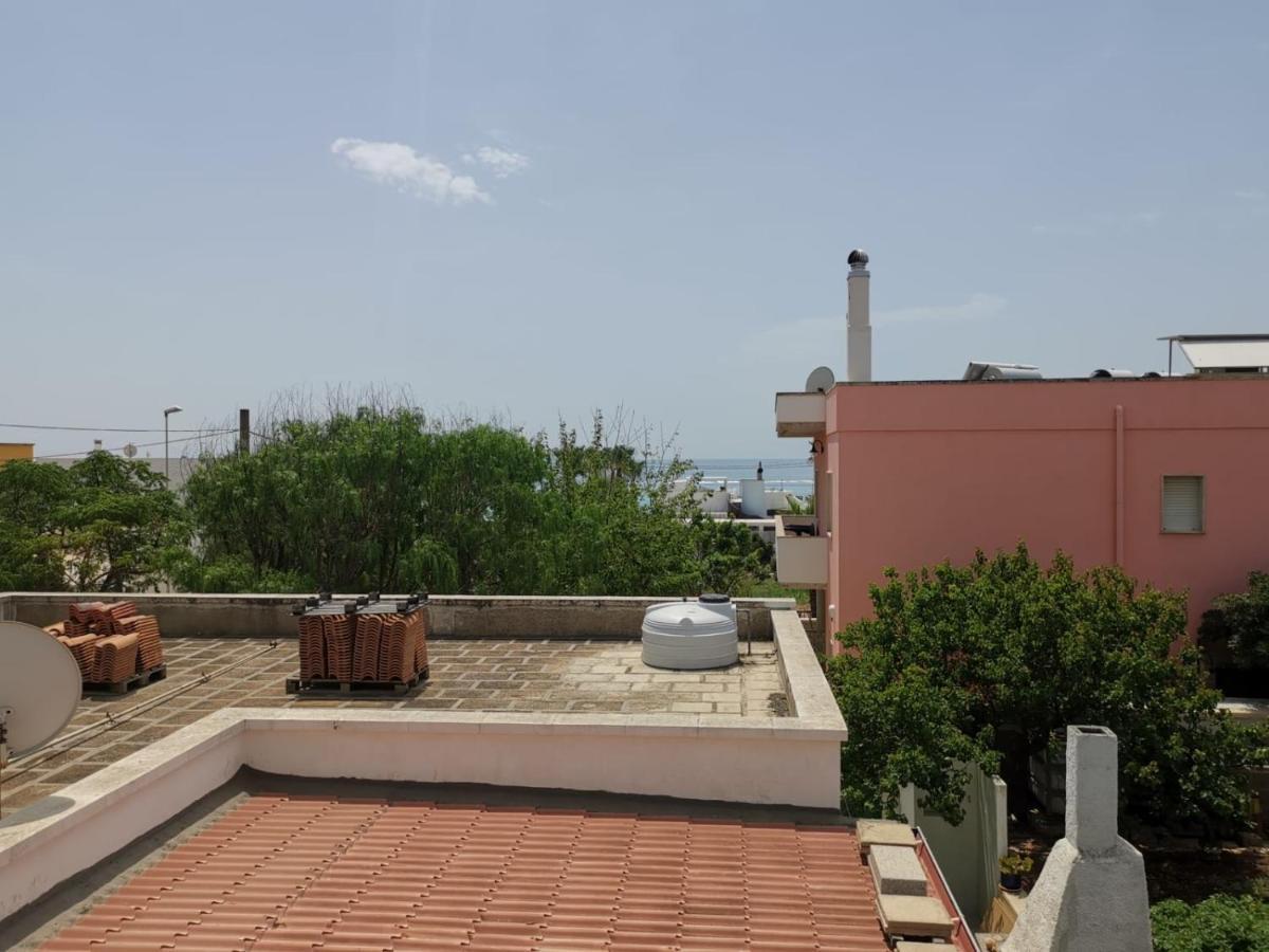 Casa Tramonto Vista Mare Apartman Marina Di Pescoluse Kültér fotó
